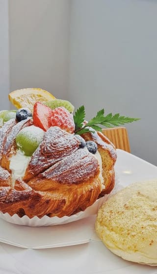 Click to view all images Restaurant business for sale in Sydney - Image 1