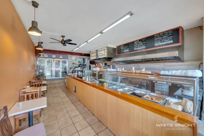 Click to view all images 30-32 Whitehall Street Footscray VIC 3011 - Image 3