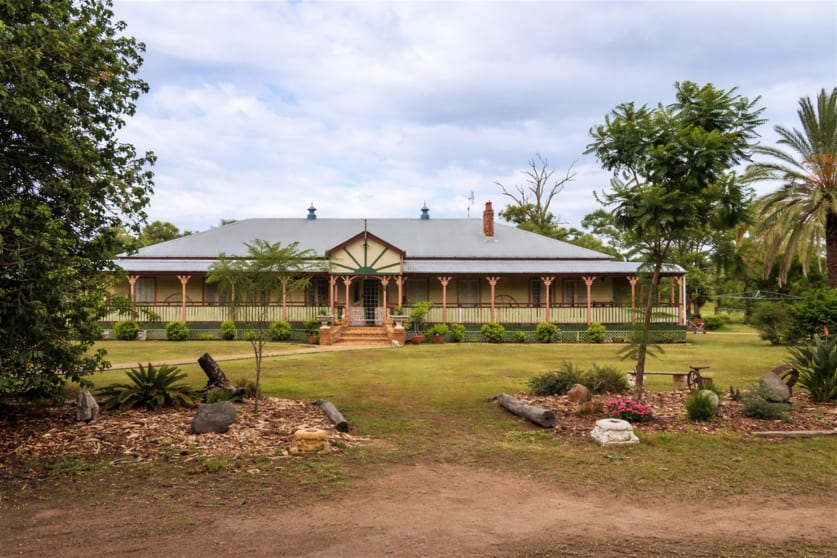 Click to view all images 10 Pats Road Plainland QLD 4341 - Image 3
