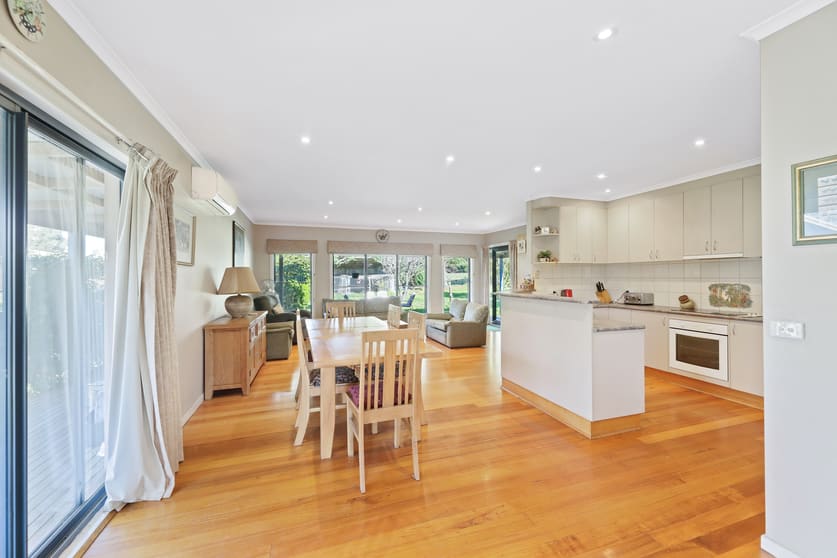 Click to view all images 360 Old Drouin Road Longwarry VIC 3816 - Image 3