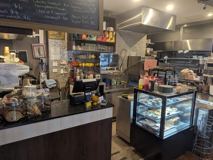 Click to view all images Food, Beverage & Hospitality business for sale in Hackett - Image 2