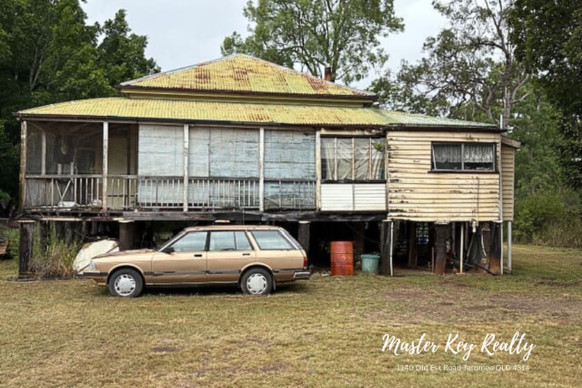 Click to view all images 1140 Old Esk Road Blackbutt QLD 4314 - Image 3
