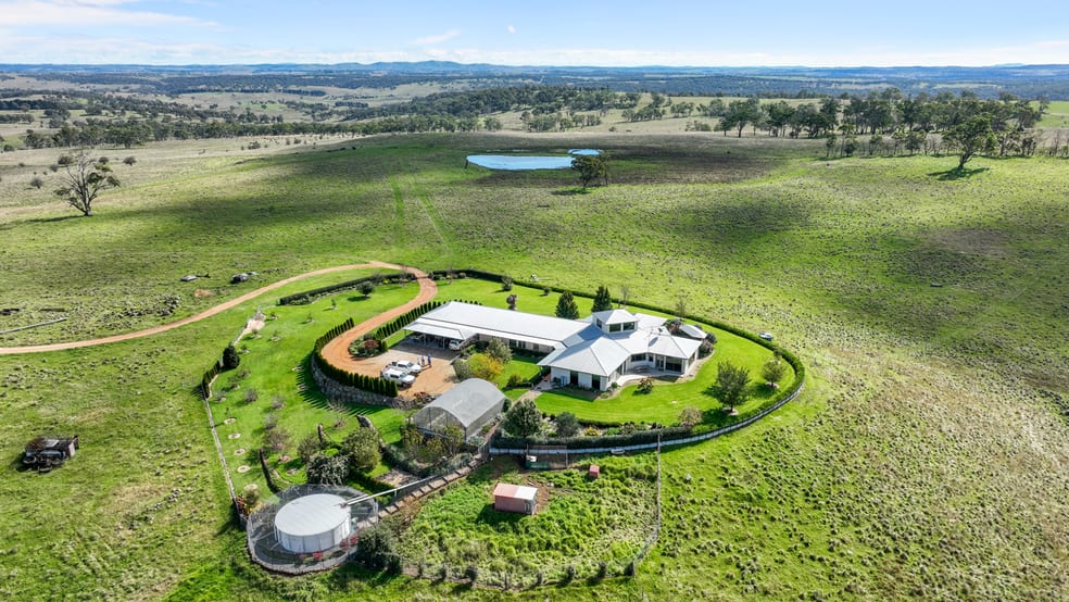Click to view all images "Wyanga" 195 Gills Road Uralla NSW 2358 - Image 3