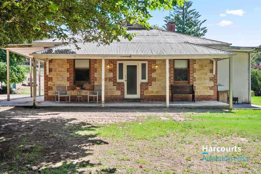 Click to view all images 290 Woods Hill Road Ashton SA 5137 - Image 1