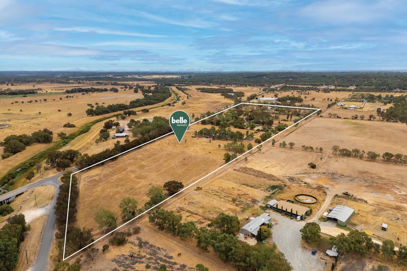 Click to view all images 213 & 191 Karnup Road Baldivis WA 6171 - Image 2