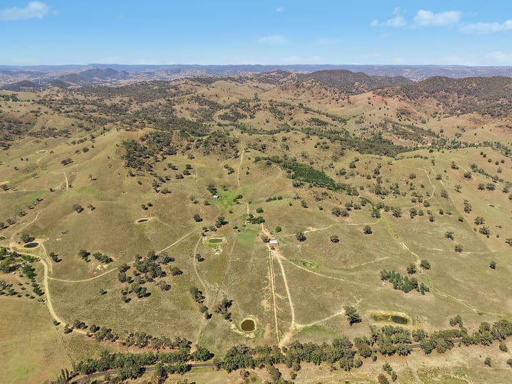 Click to view all images 305 Yarrabin Road Mudgee NSW 2850 - Image 1