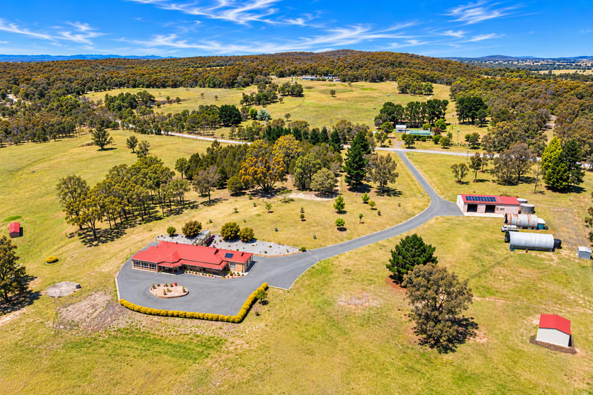 Click to view all images 629 Kooringaroo Road Gundary NSW 2580 - Image 2