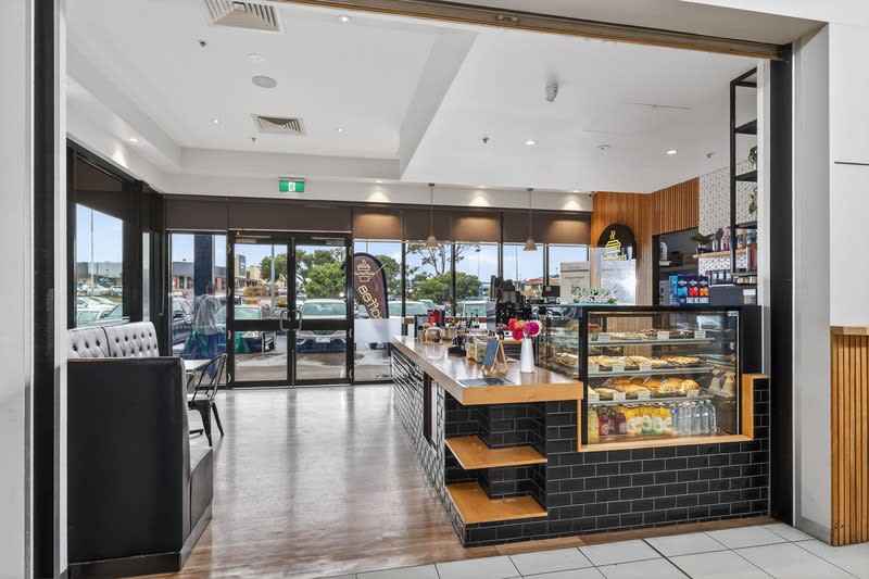 Shop 7/1-9 Gateway Road Warrnambool VIC 3280 - Image 3