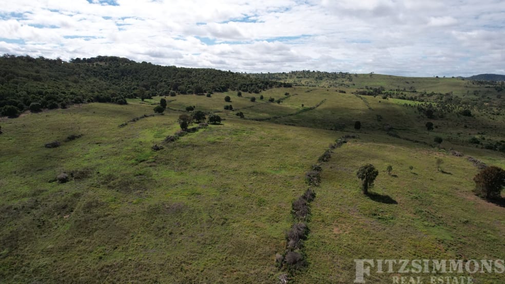 Click to view all images Kaimkillenbun QLD 4406 - Image 3