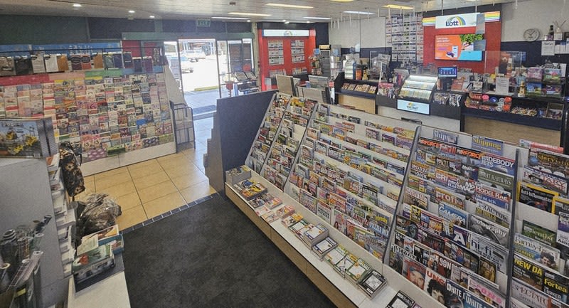 Click to view all images 287-291 King Street Caboolture QLD 4510 - Image 3