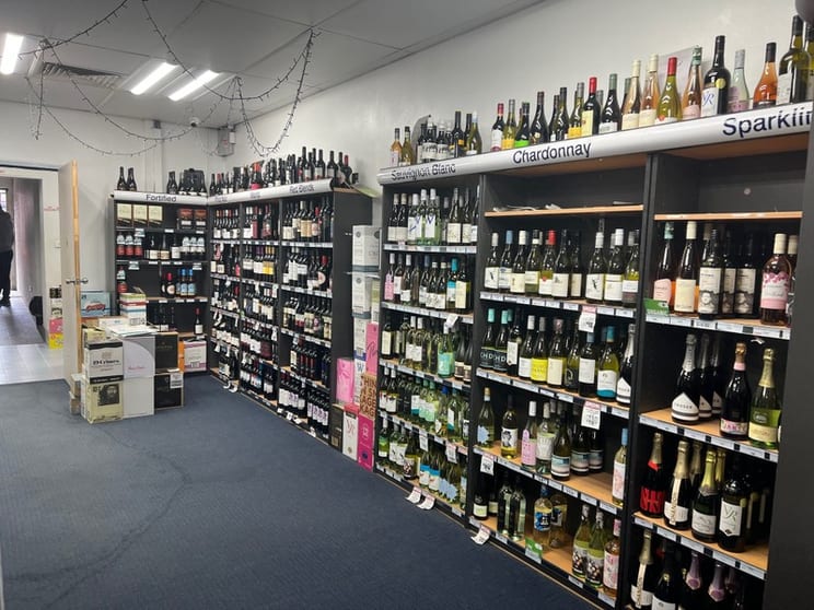Click to view all images Food, Beverage & Hospitality business for sale in East Hills - Image 1