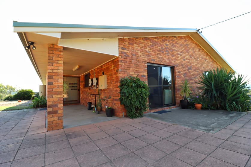 Click to view all images 35 Murrays Lane Grenfell NSW 2810 - Image 3