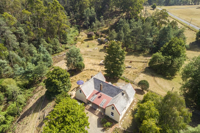 Click to view all images 334 Castra Road Ulverstone TAS 7315 - Image 3