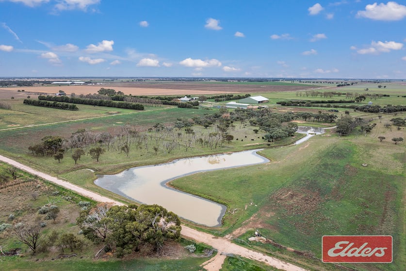 Click to view all images 584 Strathallan Road Echuca VIC 3564 - Image 3