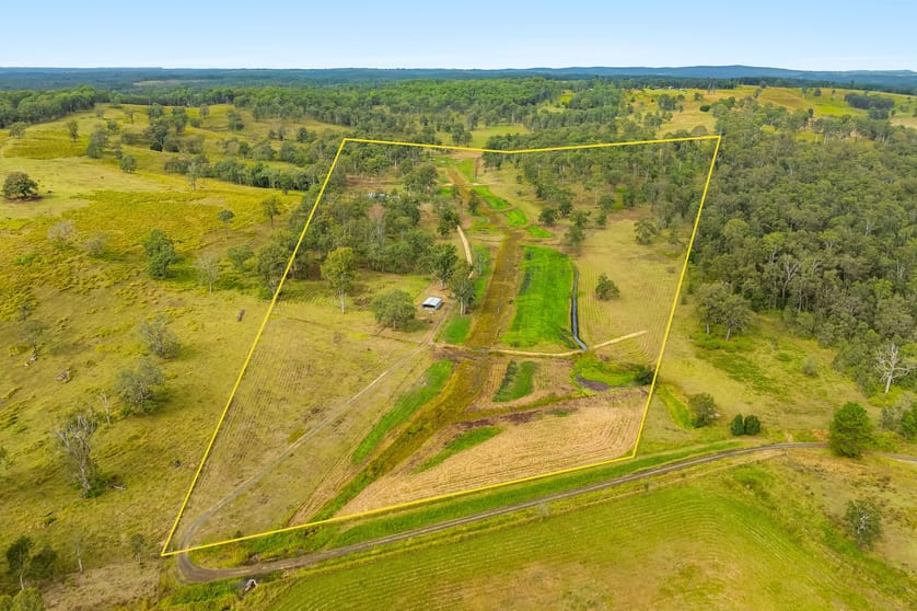 Click to view all images 377 Pitches Road Doubtful Creek NSW 2470 - Image 2