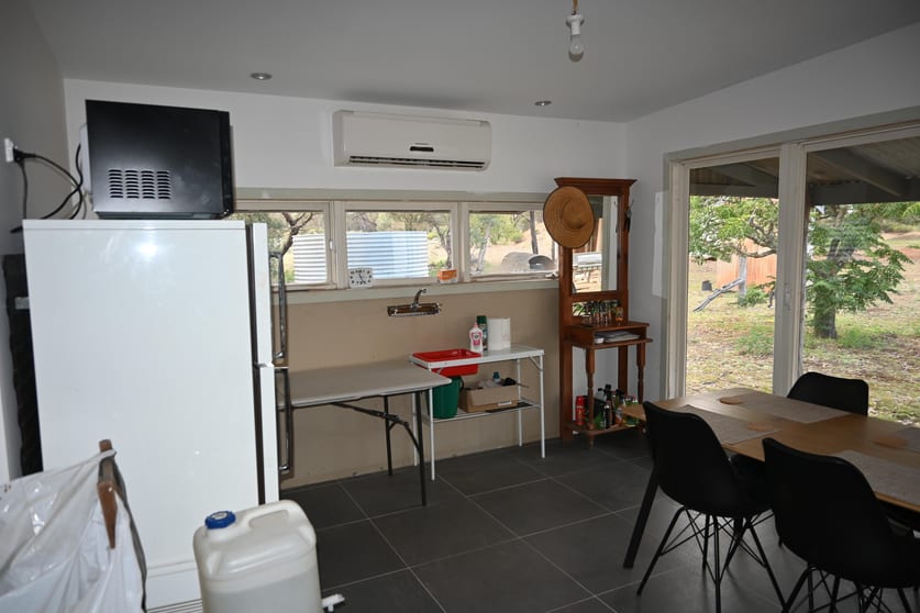 Click to view all images 520 Kingower-Arnold Road Arnold West VIC 3551 - Image 2