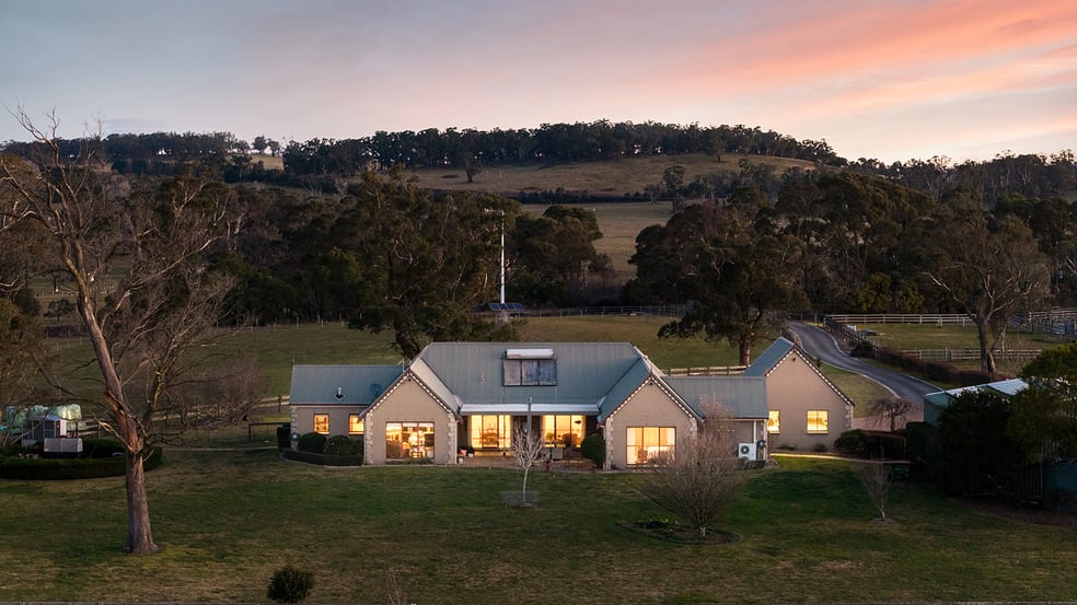 Click to view all images 80 Burnhams Lane Exeter NSW 2579 - Image 2