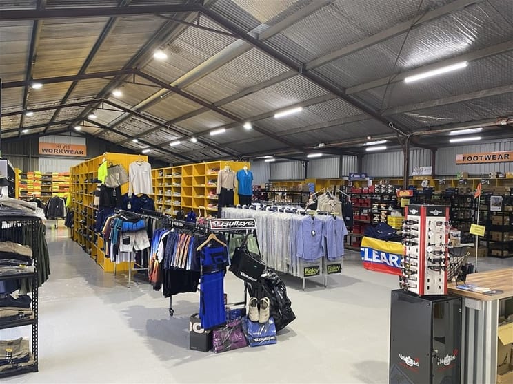 Click to view all images Clothing & Accessories business for sale in City - Image 3