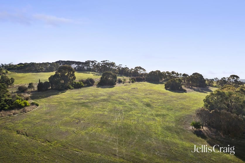 Click to view all images 145 Range Road Mount Martha VIC 3934 - Image 3