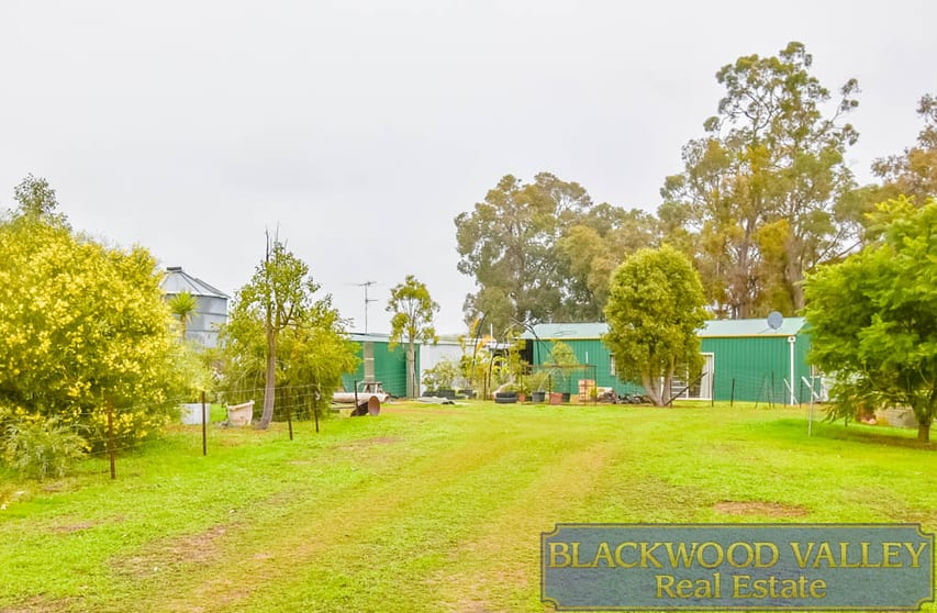 Click to view all images 5986 Donnybrook-Boyup Brook Road Benjinup WA 6255 - Image 1