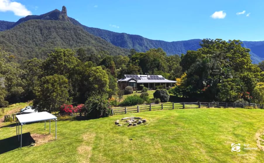 Click to view all images 477 Pinnacle Road Pumpenbil NSW 2484 - Image 2