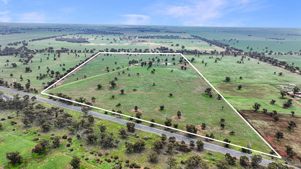 "Purchase Place"/5227 Cobb Highway Deniliquin NSW 2710 - Image 3