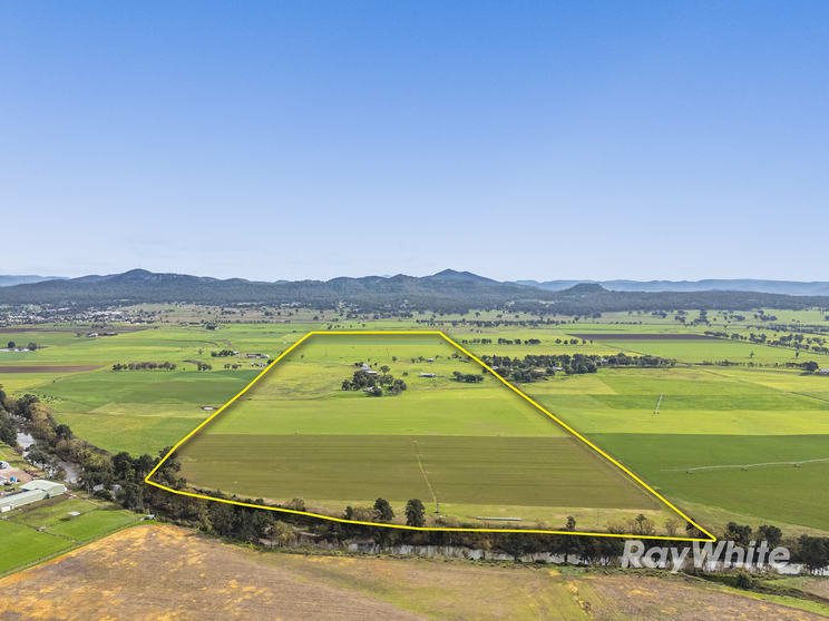 "Pindimar" 76 Annandale Row Denman NSW 2328 - Image 1