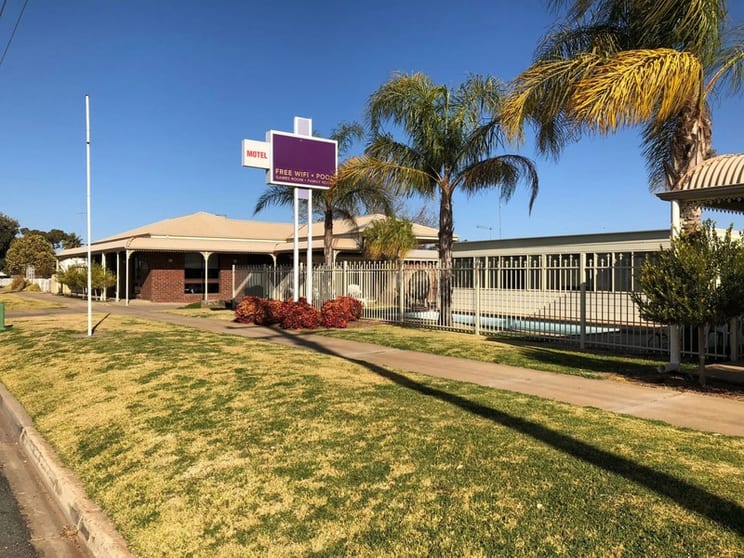 Click to view all images Motel business for sale in NSW - Image 1
