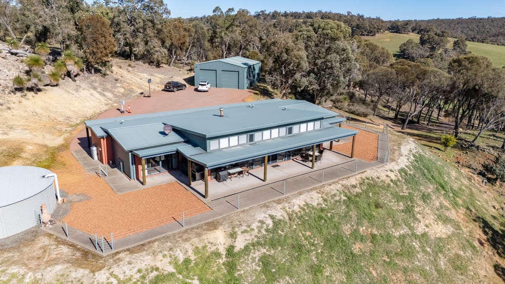 655 Chalk Brook Road Bannister WA 6390 - Image 2