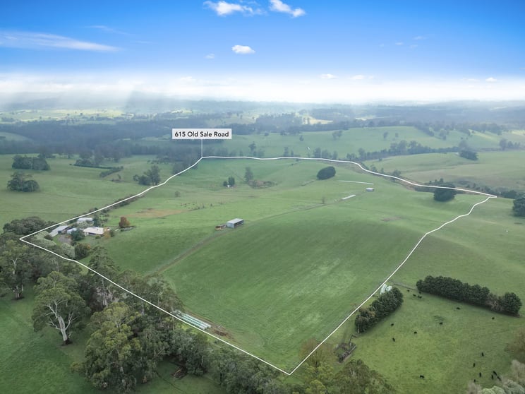 615 Old Sale Road Drouin West VIC 3818 - Image 2
