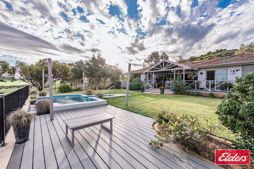 Click to view all images 350 Murphy Yetna Road Nanson WA 6532 - Image 1