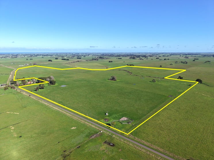 Click to view all images Nine Mile Creek Road Koroit VIC 3282 - Image 2