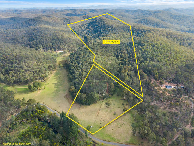 Click to view all images 649 Putty Valley Road Putty NSW 2330 - Image 2