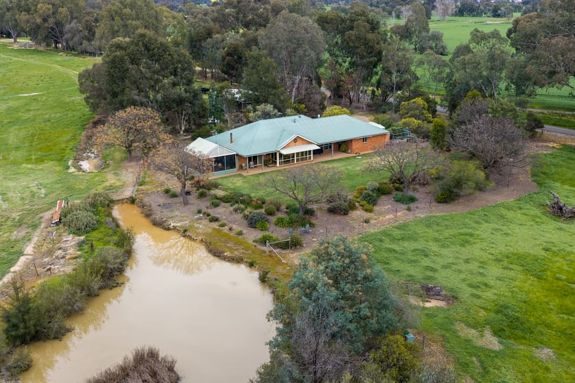 Click to view all images 25 McNamara Road Toolamba VIC 3614 - Image 1