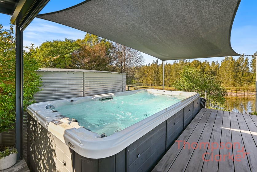 Click to view all images 5 Notts Lane Glen Oak NSW 2320 - Image 3