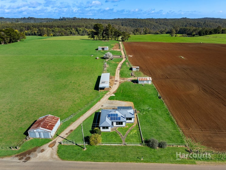 Click to view all images 804 Upper Natone Road Upper Natone TAS 7321 - Image 3
