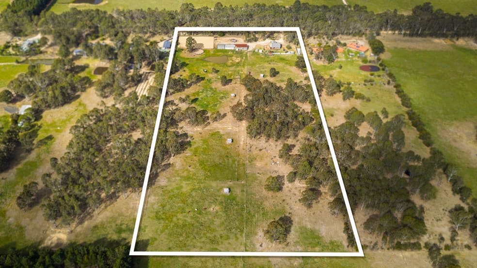 Click to view all images 629 Boundary Road Briagolong VIC 3860 - Image 2