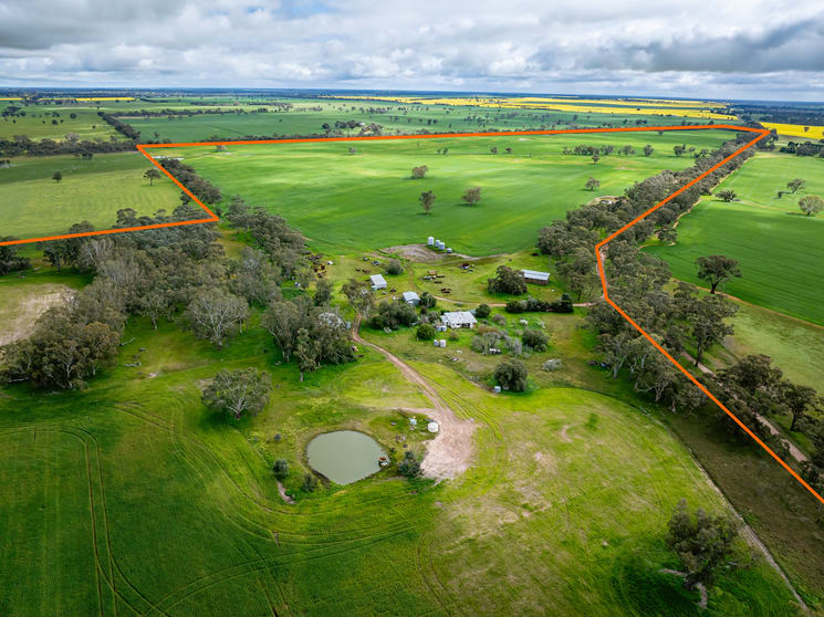 Click to view all images 210 Cumings Road Peronne VIC 3413 - Image 2
