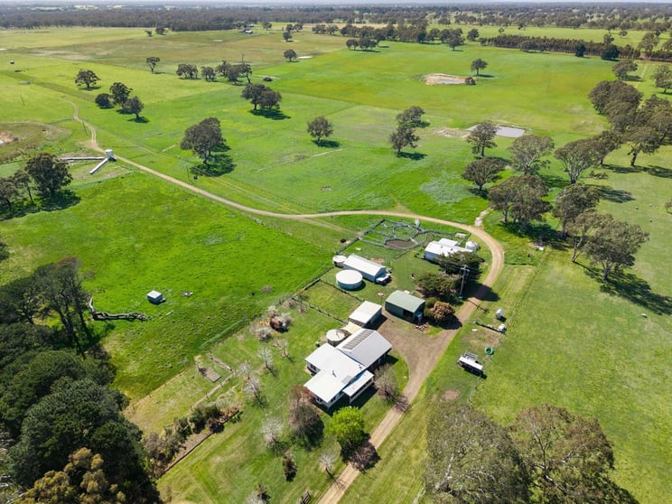 Click to view all images 2264 Henty Highway Cavendish VIC 3314 - Image 2