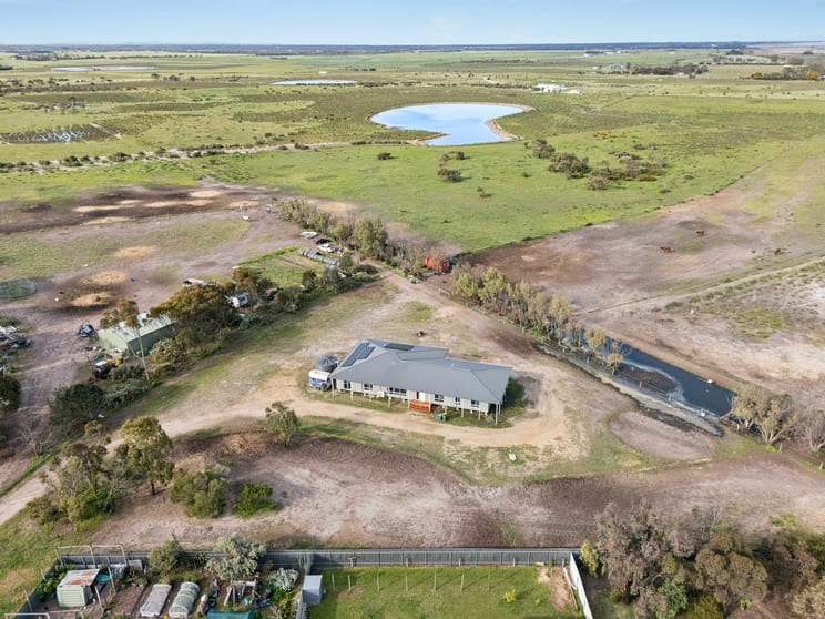 Click to view all images Lot 1000 Jupiter Street Milang SA 5256 - Image 1