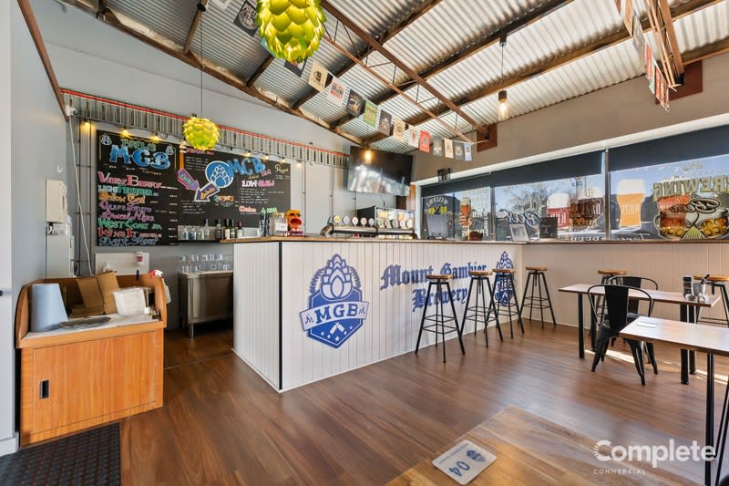 Click to view all images 58 Commercial Street West Mount Gambier SA 5290 - Image 3
