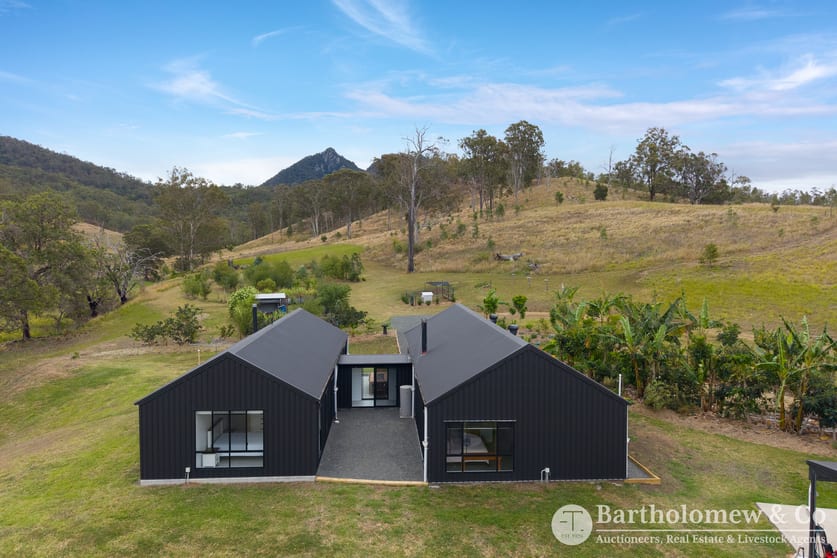 1033 Croftby Road Croftby QLD 4310 - Image 2