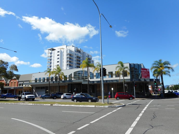 Click to view all images 27 Aplin Street (corner Sheridan Street) Cairns QLD 4870 - Image 3