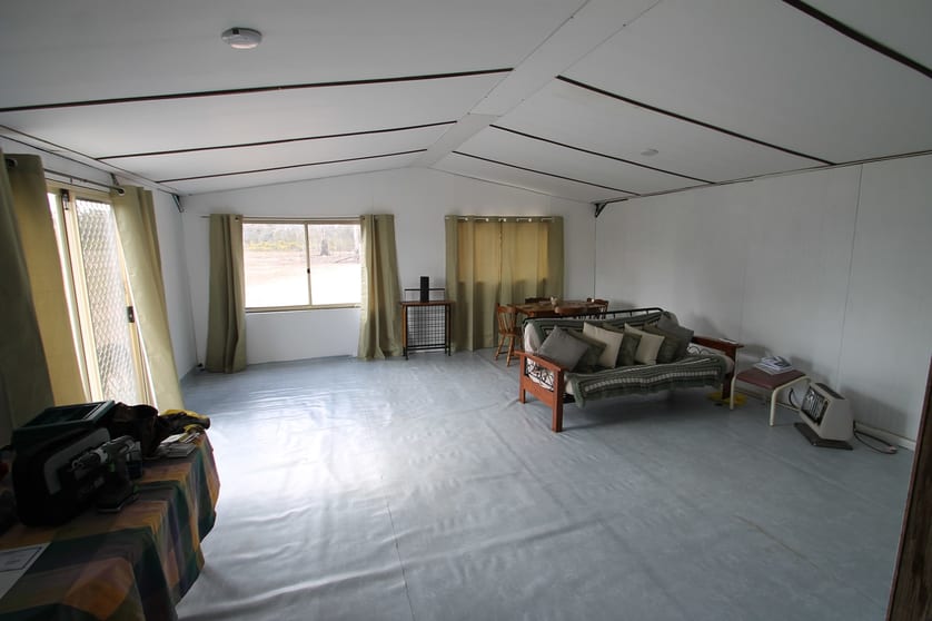 Click to view all images 423 Carramar Road Gulgong NSW 2852 - Image 3