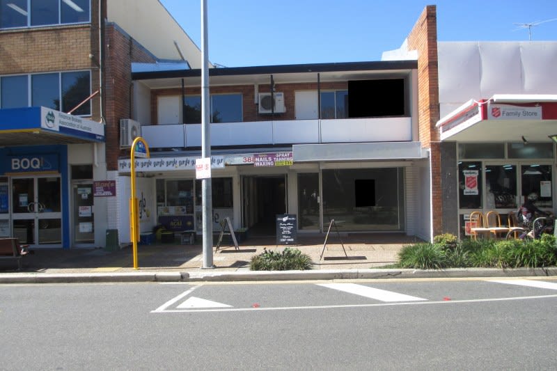 Click to view all images 1/388 Logan Road Greenslopes QLD 4120 - Image 1