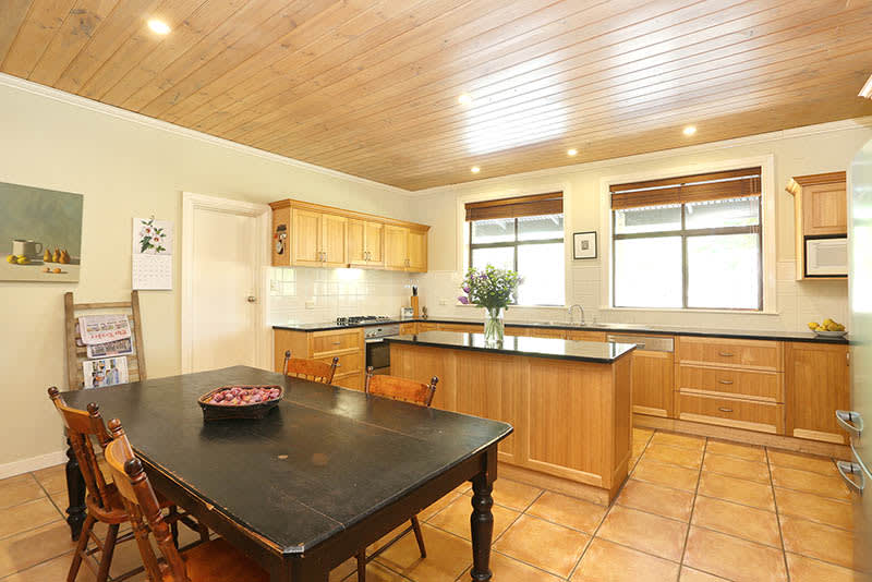 Click to view all images 82 Seven Steps Road Flaxman Valley SA 5235 - Image 3