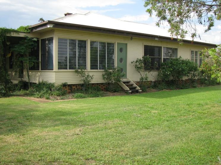 Click to view all images 2080 ACRES 5 KM FROM Tara QLD 4421 - Image 3