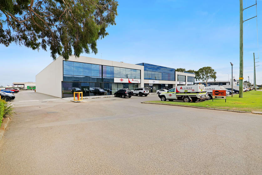Factory, Warehouse & Industrial commercial property for lease at Unit 1/51-53 Kewdale Road Welshpool WA 6106 Factory, Warehouse & Industrial commercial property for lease at Unit 1/51-53 Kewdale Road Welshpool WA 6106