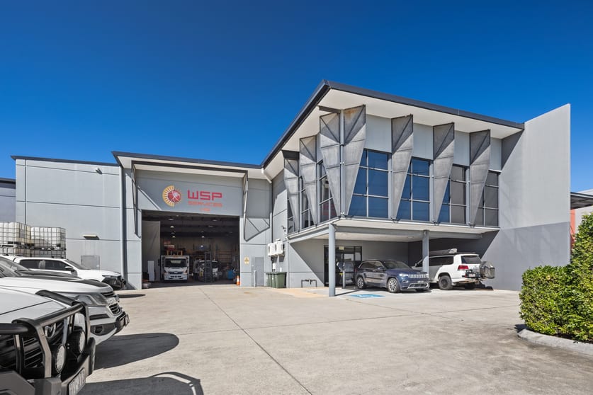 Factory, Warehouse & Industrial commercial property for lease at 17 Huntington Place Banyo QLD 4014