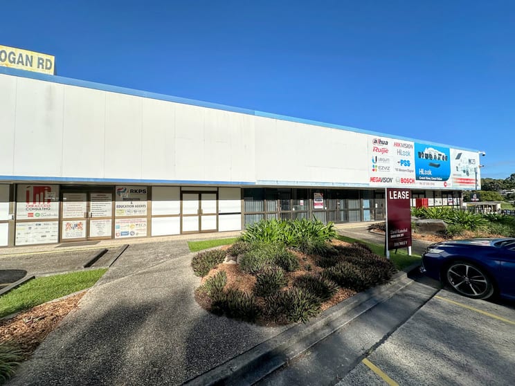 Shop & Retail commercial property for lease at 3299 Logan Road Underwood QLD 4119 Shop & Retail commercial property for lease at 3299 Logan Road Underwood QLD 4119